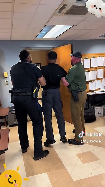 Hilarious Taser Training Clip You'll Love