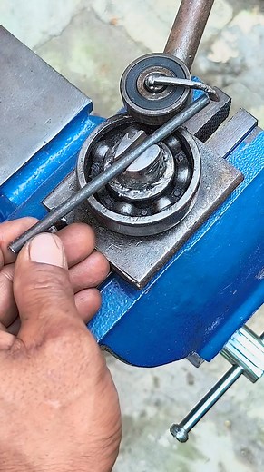 Brilliant ideas from an old blacksmith #shortvidio #bending # #metalworking #idea #homemade #diyprojects | Mart Welders