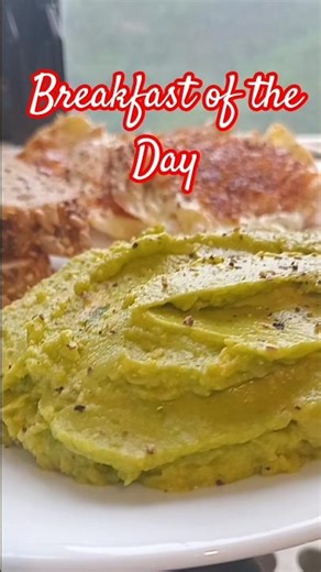SMASHED AVOCADO 🥑 BEST COMBO #shortsfeed #avocado #breakfast
