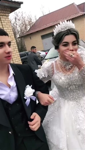 Creative Wedding Photoshoot Ideas for Unique Couples