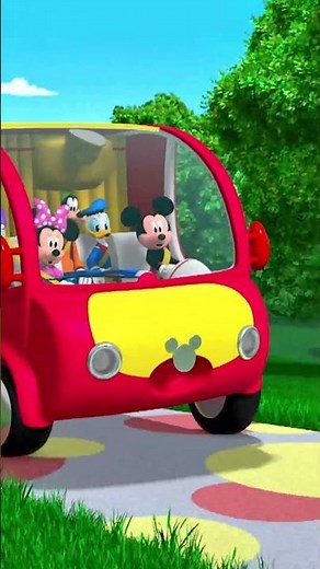 Las ruedas giran y giran por toda la ciudad 🎶🚘 | LA CASA DE MICKEY MOUSE + | ‪@DisneyJuniorES‬