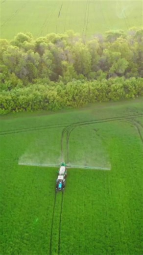 Ep 22 AI Transforms Farming: 🌾🤖🚜 Discover how AI is revolutionizing farming! From precision agriculture to smarter crop and livestock management, AI is changing the game in the fields. Join us as we explore the innovative ways AI is helping farmers grow more with less. Are you ready for the future of farming? 🌱💡 #AgricultureInnovation #AIinFarming #SmartAgriculture #TechOnTheFarm 🚀