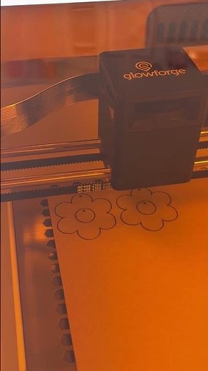 Let’s Create: Daisy Earrings with the Glowforge Aura | #thelaserforeveryone #glowforgecreations