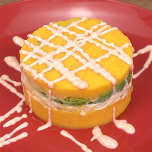 28K views · 104 reactions | Prepara esta deliciosa Causa limeña de pollo | Como en casa de Mamá | Facebook