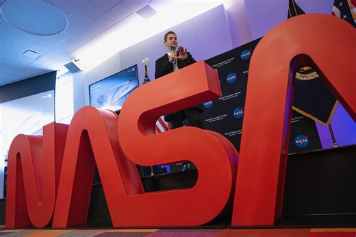 NASA administrator visits Ohio’s Glenn Research Center