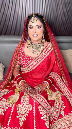 Preena Madaan | Khubsoorat Makeup Studio | Bridal makeup artist on Instagram: "My star bride @himanshiwadhwa1999 ❤️ She trusted me with her most important day 🤍 And I gave her a bridal glow she’ll cherish for a lifetime ✨ 📩 Bookings Open for 2026❤️ 📩 DM now to book your wedding glam #BridalMakeup #BridalMakeupArtistIndia #delhimakeupartist"