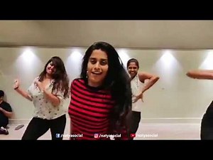 Aye Udi Udi Udi with Team Naach Team | Dance Video | Natya Social