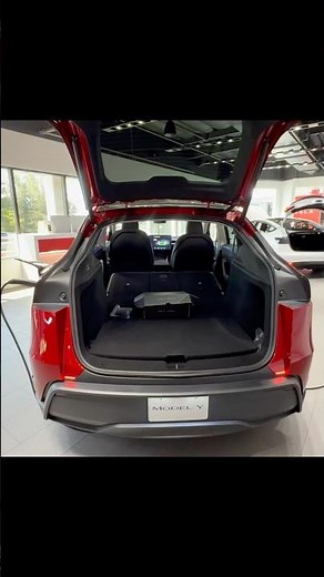 2026 Tesla Model Y Juniper Features | Automatically Folding Electronic Rear Seats