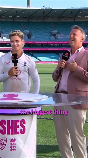 "I don't really understand him when he talks batting" 😂 Jacob Bethell with brutal honesty discussing Joe Root 😅 | TNT Sports