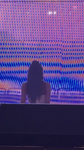 2025.08.03 | JENNIE performs “Handlebars with the IE (way up) Like JENNIE” for Deadline in PARIS Day 1 ✨🐻🥟🥰🤍❤️✨ PARIS ROCKS WITH JENNIE #JENNIEDEADLINEPARIS #JENNIE #제니 #jenniekim #김제니 @TikTok @TikTok Trends @TikTok Thailand