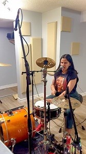 100K views · 1.3K reactions | i’m running running running, with no where to go ⌛️樂路‍♀️‍♀️ | Sarah Drums | Facebook