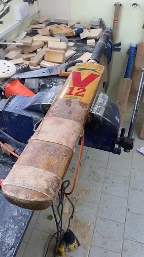 Slazenger V12 cricket bat #iconic #shape #cricketbat | Barneybats