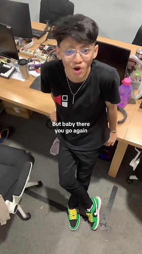 Maroon 5 - One More Night Lyrics