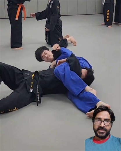 Leg Attack Defence To Triangle Choke Technique #bjj #viral #combatsport #shorts #hanuman #judoindia