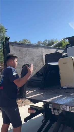 E-Waste Recycling in Vista, CA Today | Same-Day Electronics Removal & Recycling
