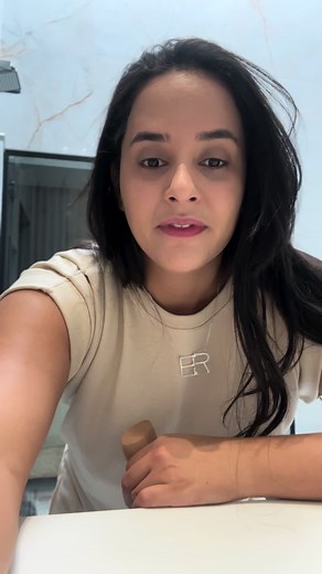 Cosmetic Application Techniques with Texture Focus