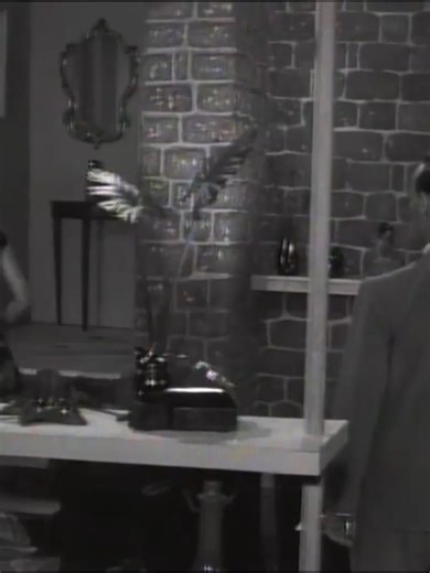 ΤΑ ΚΙΤΡΙΝΑ ΓΑΝΤΙΑ