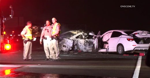 4 dead, included 2 teenagers, after fiery crash on I-15 in Temecula