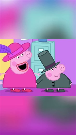 Peppa Pig and George in fun moments ✨👩‍👧‍👦