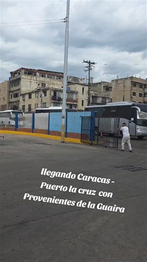 Llegando a Caracas desde Puerto La Cruz: pasajeros provenientes de La Guaira