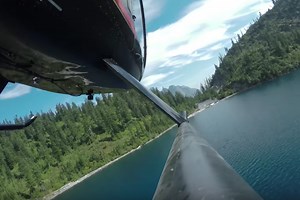 Man Turns Off Helicopter Engine in Mid-Air to Make a Scientific Point