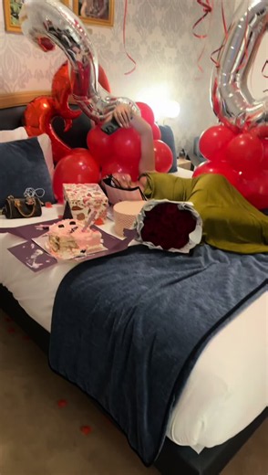 L’ANNIVERSAIRE SURPRISE POUR MA FEMME @mdflowers.fr @VelvetMoment @Cake Box FR