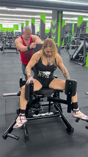 Paloma Parra Pro Ifbb on Instagram: "Se acabó la moneda. Si quieres otra vuelta, vuelve a echar moneda 😂😂"