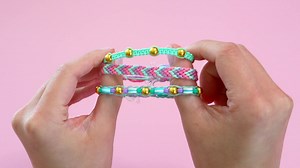 Rainbow Loom Wrapit Loom 1.75" x 12.00" x 10.00" Kids' Bead Kit, 648 Pieces