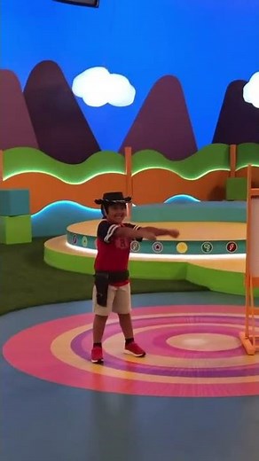 New Ryan's World Claw Machine is Here now! Game On