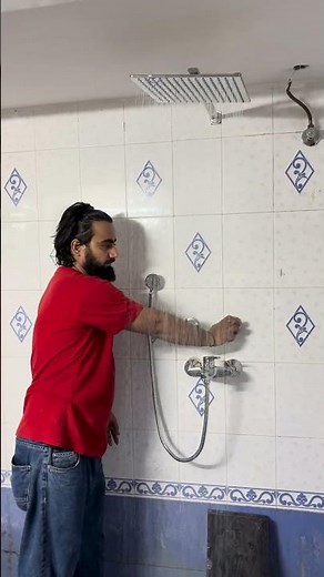 Installing 12 inch Shower fitting correctly #plumbing #tutorial