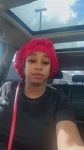 Introvert's Journey into Vlogging: A New Beginning