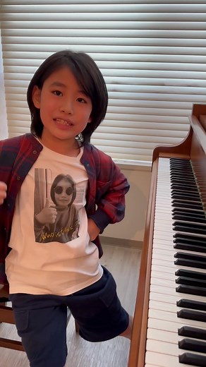 Music for Happiness: Chopin's Puppy Waltz by Okano Sukoyaka on Piano