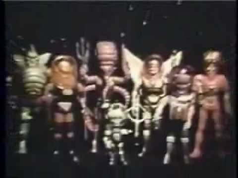 Colorforms - Outer Space Men Action Figures 1968