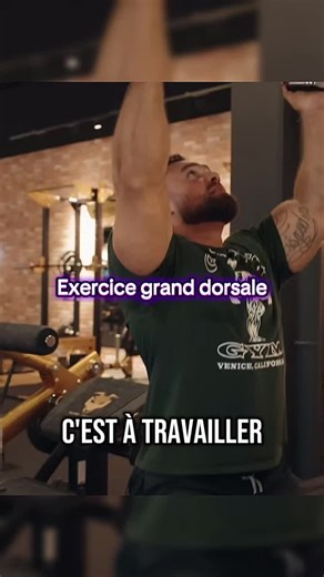 Exercice efficace pour renforcer les dorsaux au gymnase