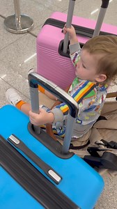 657K views · 9.7K reactions | The best life hack when travelling with a toddler #airport #hack #lifehack #fyp | Right Guys Reviews | Facebook