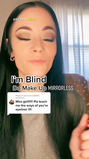 HOW BLIND GIRL DOES HER EYELINER 👩🏻‍🦯 #Blind #BlindMakeUp #MakeUp #MakeUpTutorial #AbilityMom #Blind #Disabled MakeUp #Disabled #Disability #SightLoss #VisuallyImpaired | Ability Mom
