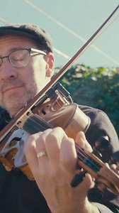 “Poppy Seeds” by DtIG 4 instruments, 1 Quad Cortex 🎛️🧠 Band: DtIG Cello: Isaiah Gage Guitar: Drew Taubenfeld Violin: Gabe Witcher Trumpet: Jordan Katz Mix: John Spiker Video by Alex Farias and Adrien Bourguignon https://youtu.be/qTenahvgHTg?si=_2kEO-03lH9Q0bIm | Neural DSP