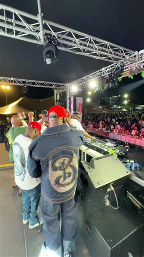 Unforgettable Energy at DJ Merlon's House It Up