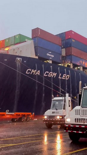 #longshoremen #containership #truckerlife #shipyard #portlife #saltlife #boat #cranes #yachtlife #longshoreman #cma #storm #waterfall