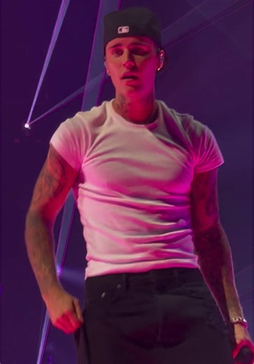 Imagine being this close to Justin at Coachella 😭 I’m hoping for a good view 🥹🤞 @Justin Bieber