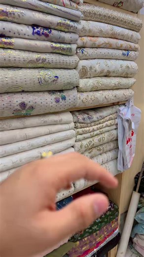 Pure Silk White Color: The Ultimate Luxury Fabric