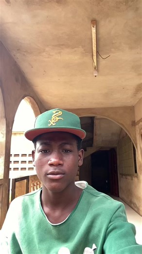 Vidéos de golden®_228_officiel💸 (@golden228_stop_play) avec son original - golden®_228_officiel💸