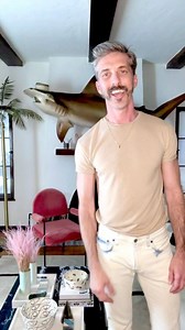 Which design type are you? 1) More is more 2) Minimal 3) Function first ⠀⠀⠀⠀⠀⠀⠀⠀⠀⠀⠀ Watch to learn what his 7 essentials are 👀. Don't forget the most important: Something fun to touch. Plus, get lessons in creating balance, picking the right florals, and dedicating space to your needs (Netflix chill? Eating in? He's got you). ⠀⠀⠀⠀⠀⠀⠀⠀⠀⠀⠀ Video and styling by @thematfinish #SOdomino | Domino