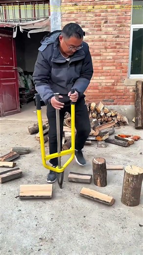 Revolutionizing Wood Splitting: The Power of the Log Splitter Tool