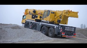 79K views · 1.5K reactions | Our new LTM 1090-4.2: Recently we told you about the video shoot with our new LTM 1090-4.2. Now the video is ready! Do you like it? | Liebherr Construction | Facebook