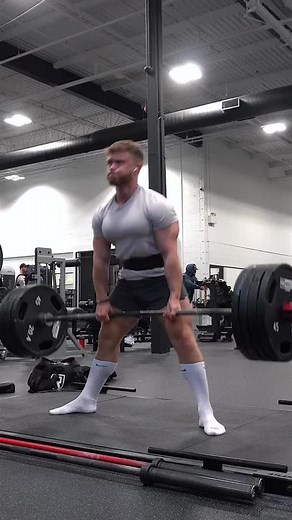 Mastering the Sumo Deadlift and Stiff Leg Deadlift With Jeff Nippard