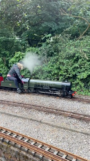 PRINCESS AT HEATH PARK! A stunning 7 1/4” miniature steam locomotive in action 🚂✨ #miniaturerailway