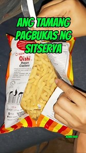 1.6M views · 6.8K reactions | Ang tamang pagbukas ng sitserya o snack #tips #tipsandtricks #lifehack #viewers #views #fypシ゚viralシ #viralreels #fbreels #fbreelsvideo | Renz Kenneth Salbino | Facebook