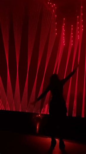 ARTECHOUSE ® on Instagram: "Things are about to get really good 🤍 Walk into the best chapter yet at ARTECHOUSE, and celebrate the new year and new adventures to come ✨ 📍ARTECHOUSE Houston 🔗 Tickets available until January 4, 2026 #ARTECHOUSE #ARTECHOUSEHouston #immersiveart #holiday #newyears #houston #magic #resolutions #plottwist #trending #fyp #2026"