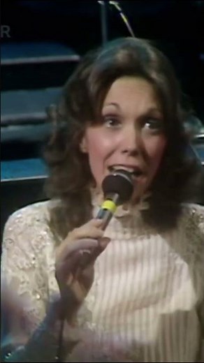 Karen Carpenter Sings Leon Russell's Superstar